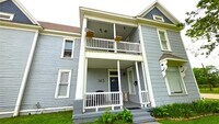 Building Photo - 145 N Kealy Ave