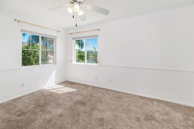 Building Photo - 6081 Paseo Monona