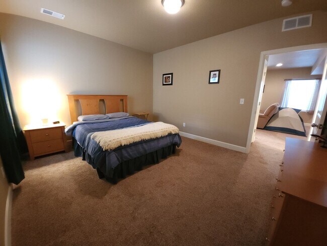 Building Photo - 8392 Longleaf Ln