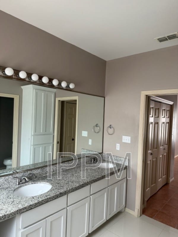 Building Photo - 3318 Champagne Ln