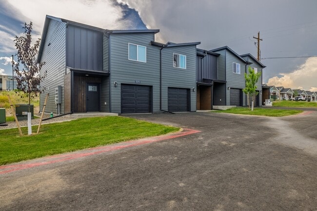 Building Photo - 3383 Crosswind Ct