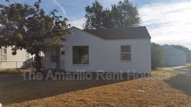 Building Photo - 1715 S Highland St