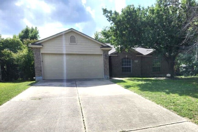 Primary Photo - 2604 Hill Street Cove