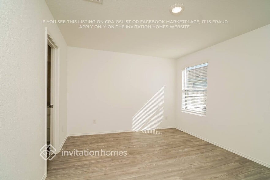 Building Photo - 104 Parish Ln