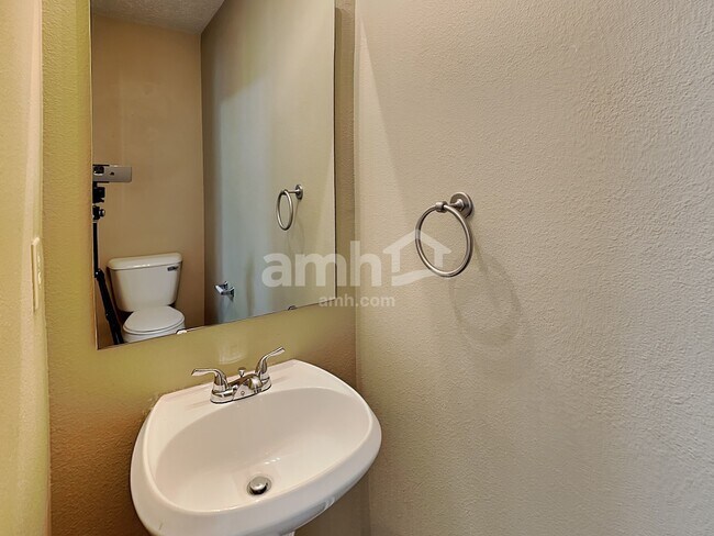 Building Photo - 14766 White Tail Run