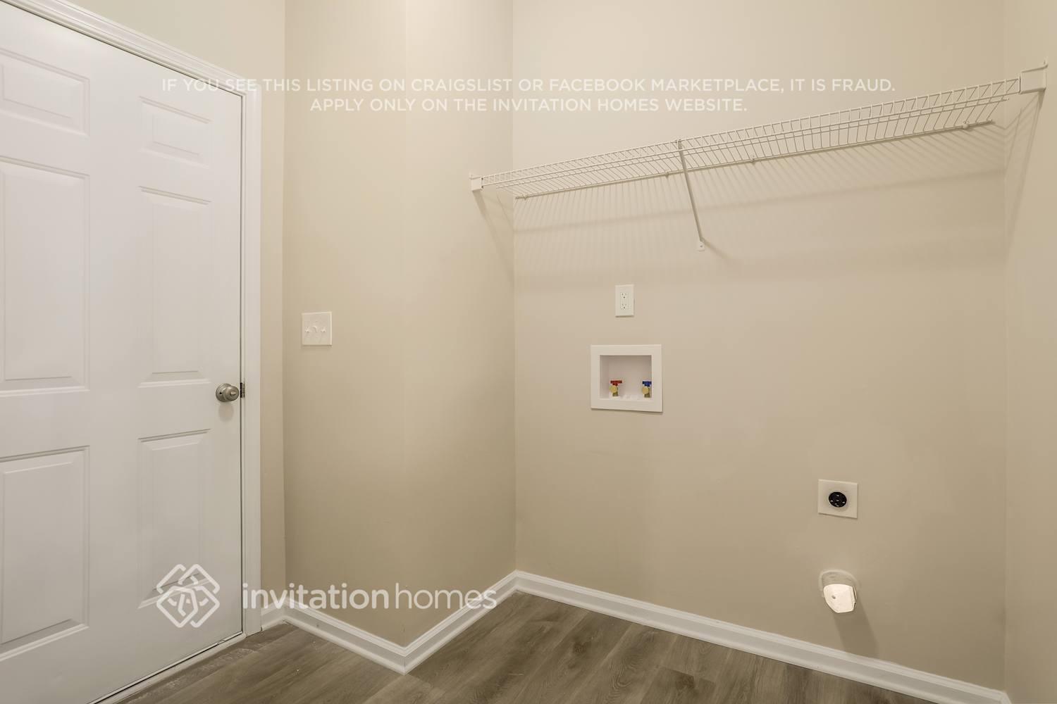 Building Photo - 76 Laurelton Cir