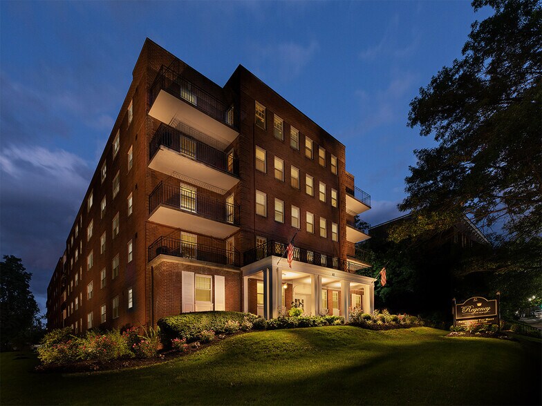 The Regency on Elm 41 Elm St Morristown NJ 07960 Apartment Finder