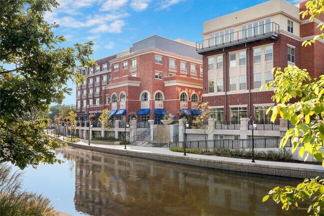 Building Photo - 1203 Whispering Hills Ct