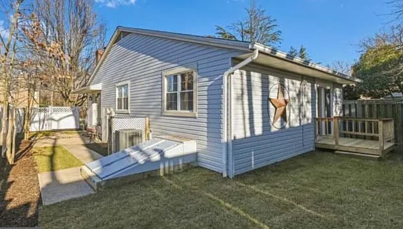 Building Photo - 752 Ticonderoga Ave