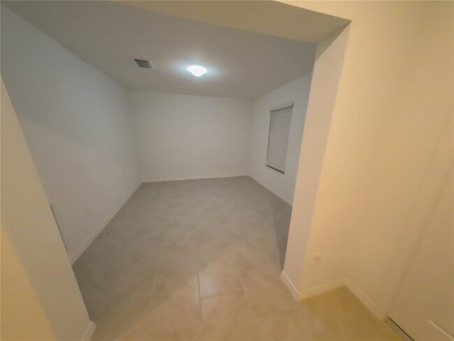 Building Photo - 12442 Amber Waves Rd