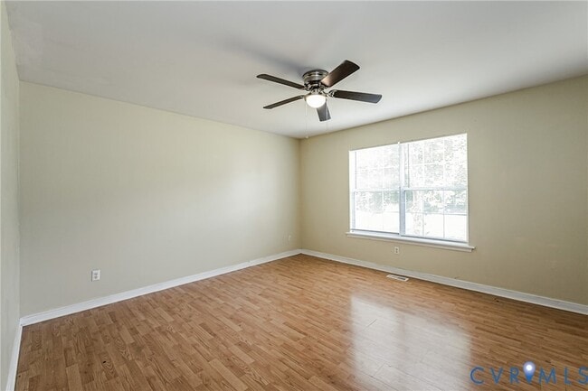 Building Photo - 811 Kiefer Field Ct