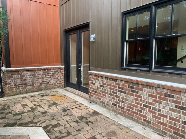Building Photo - Urban Lofts Unit Available for Pre-Lease!