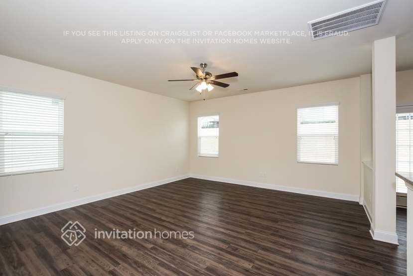 Building Photo - 139 Sassafras Rd