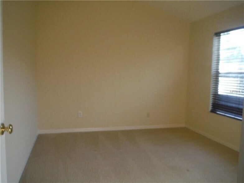 Building Photo - 11057 Black Swan Ct