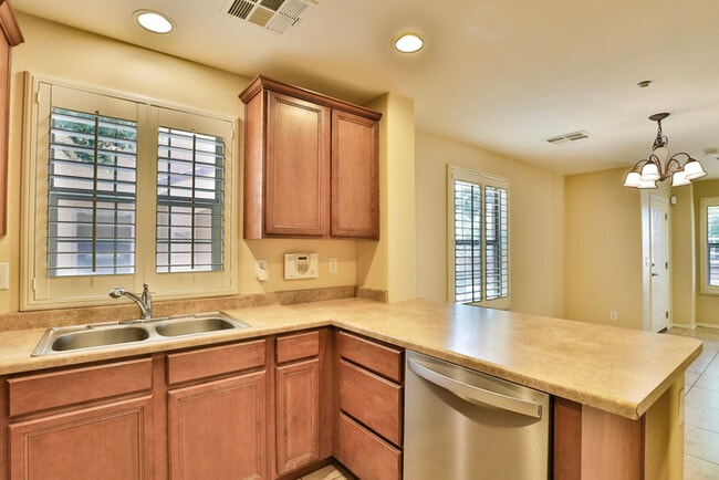 Building Photo - 1852 S Seton Ave