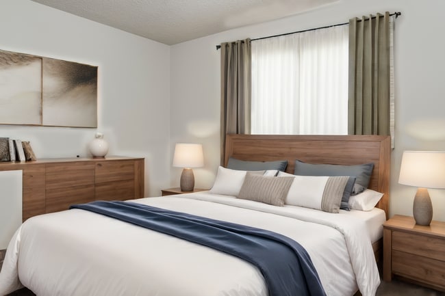 3 Bedroom 2 Bath Townhome - Valencia Apartments