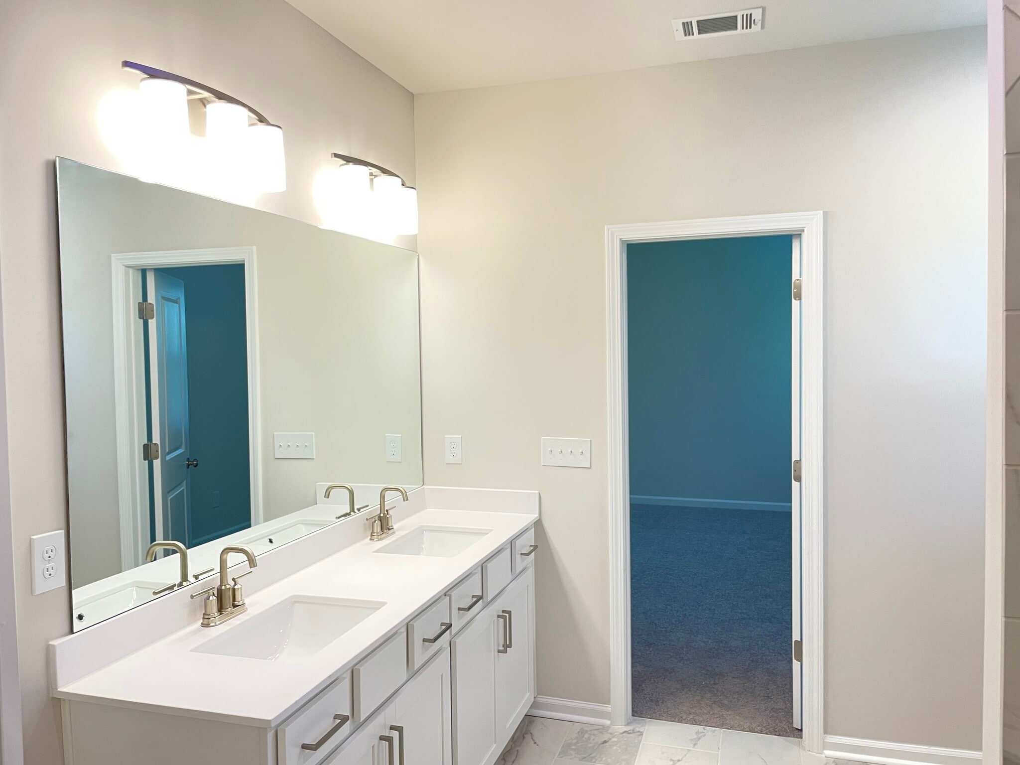 Building Photo - 5975 Stargazer Way