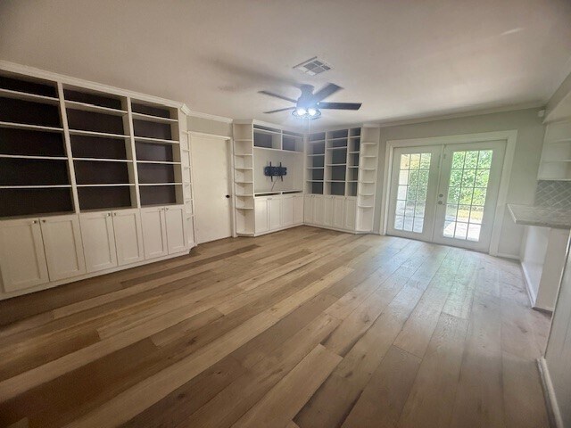 Building Photo - 5019 Oak Forest Dr