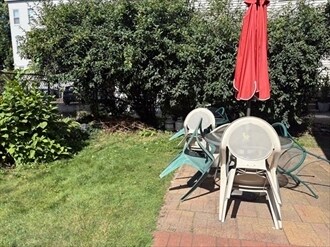 Building Photo - 367 Cardinal Medeiros Ave