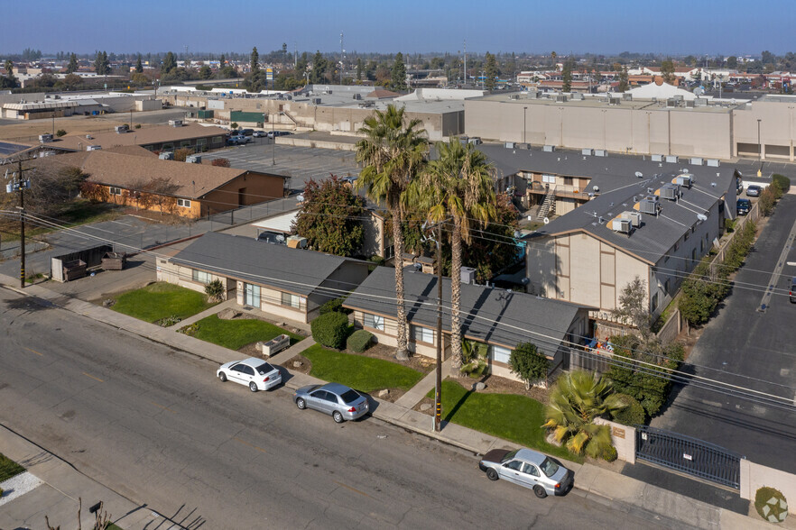 Aerial Photo - Grand Plaza Apartments