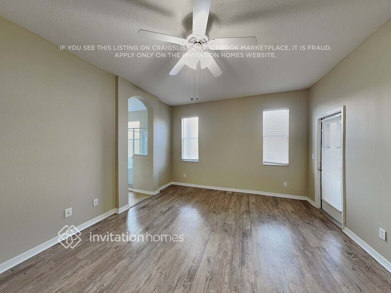 Building Photo - 13707 Ogakor Dr