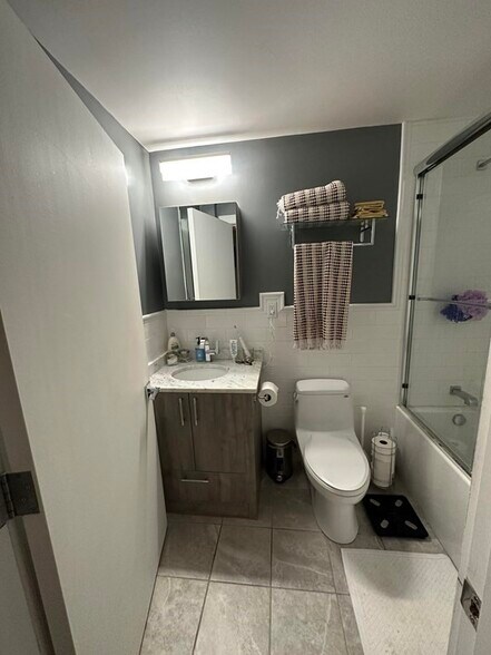 Building Photo - 90 Wareham St