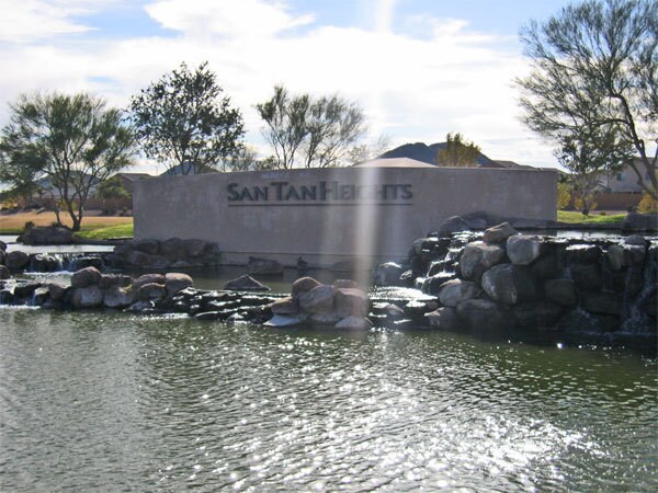 Building Photo - Introducing the Perfect Home in San Tan Heights!