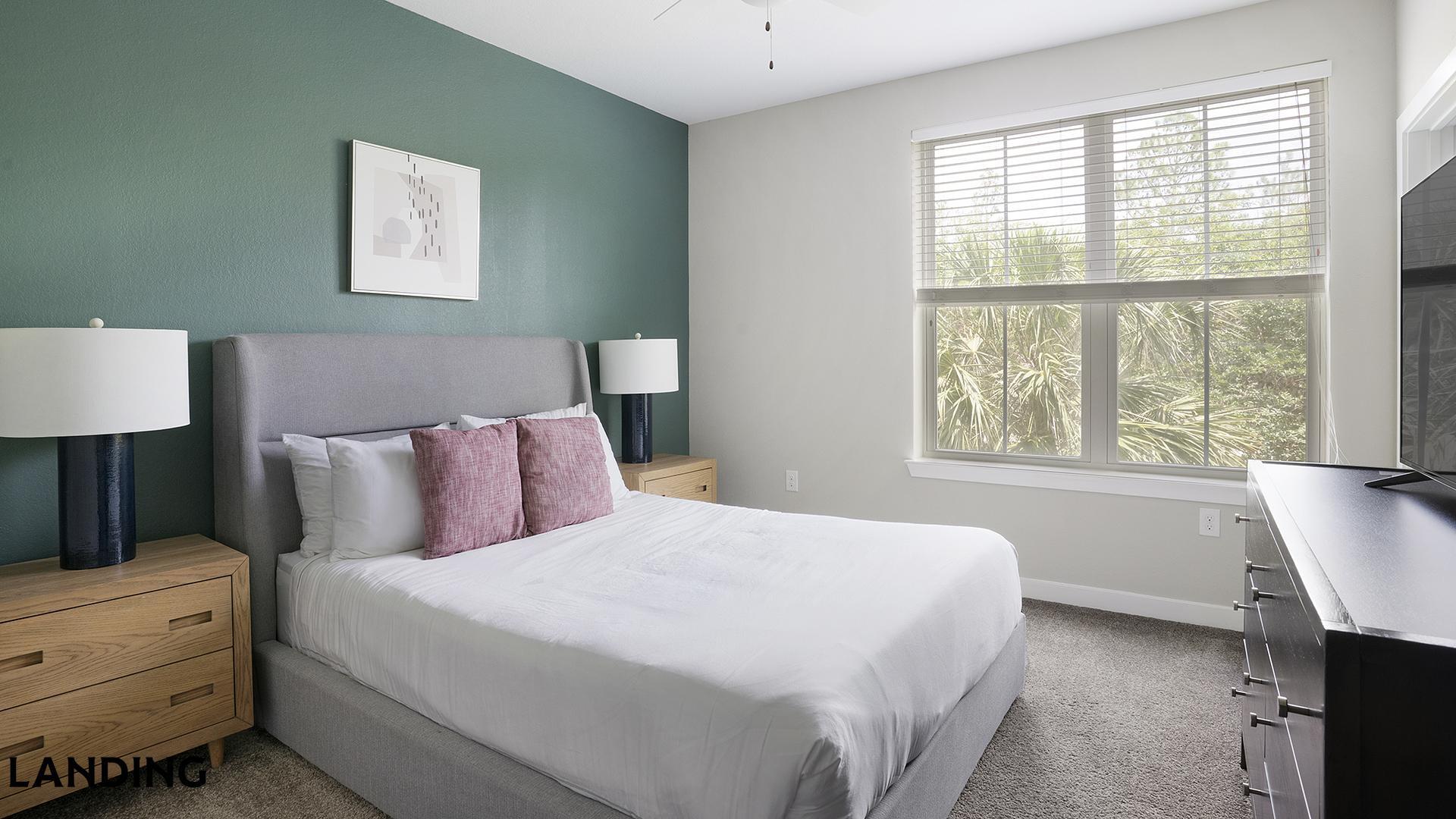 Building Photo - 215 Hunters Lk Wy