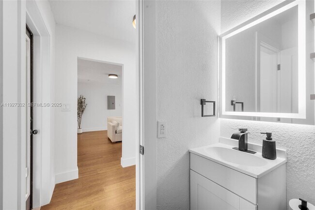 Building Photo - 485 NW 132nd St