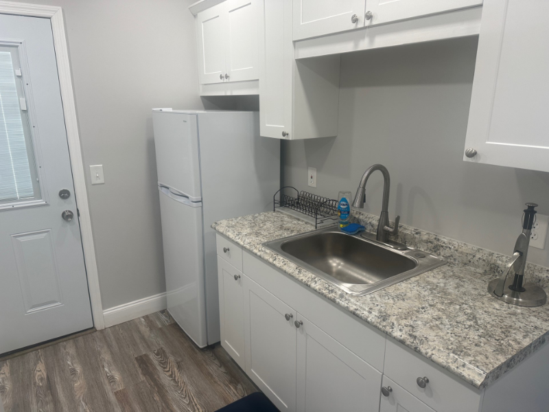 Building Photo - 2580 NE Indian River Dr