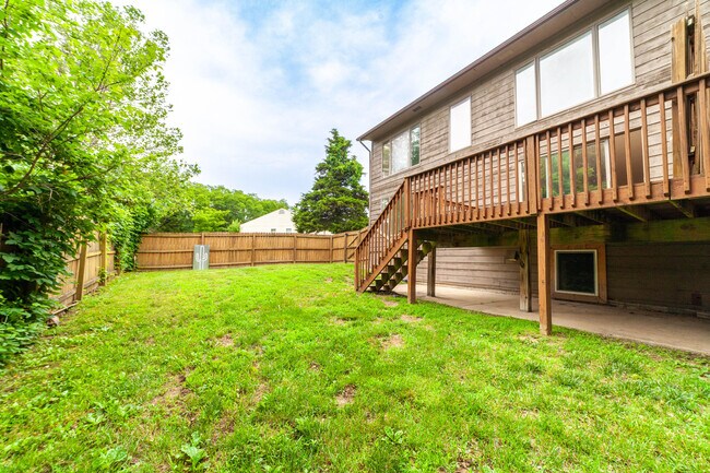 Building Photo - 201 Briarcrest Ct