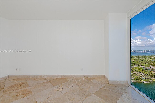 Building Photo - 4779 Collins Ave