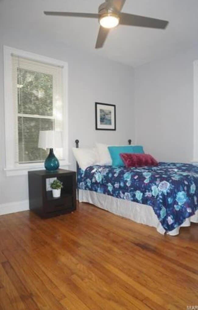 Building Photo - 753 Yale Ave