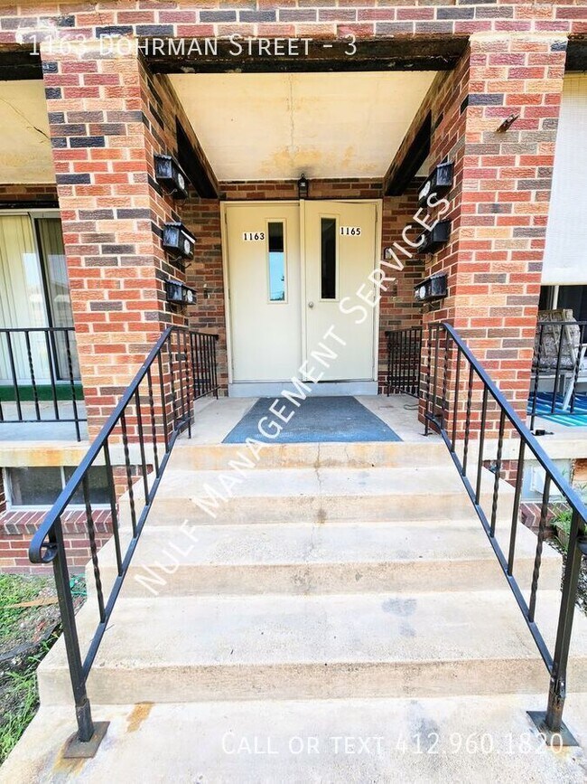 Building Photo - 1163 Dohrman St