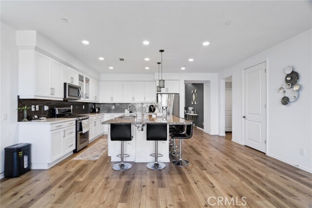 Building Photo - 25220 Golden Maple Dr