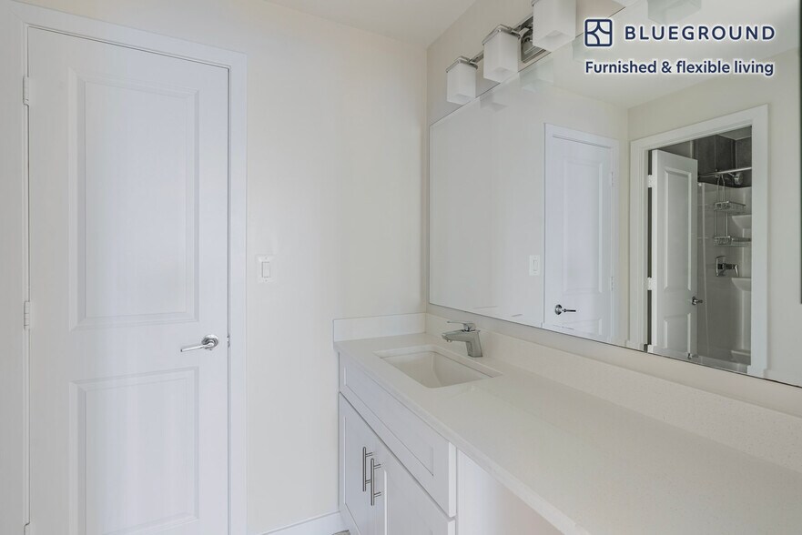 Building Photo - 4001 9th St N