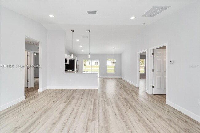 Building Photo - 13195 SW 103 St