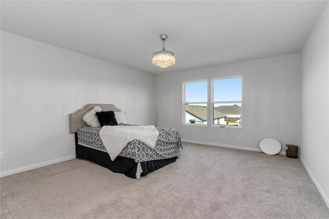 Building Photo - 845 Sugartree Dr