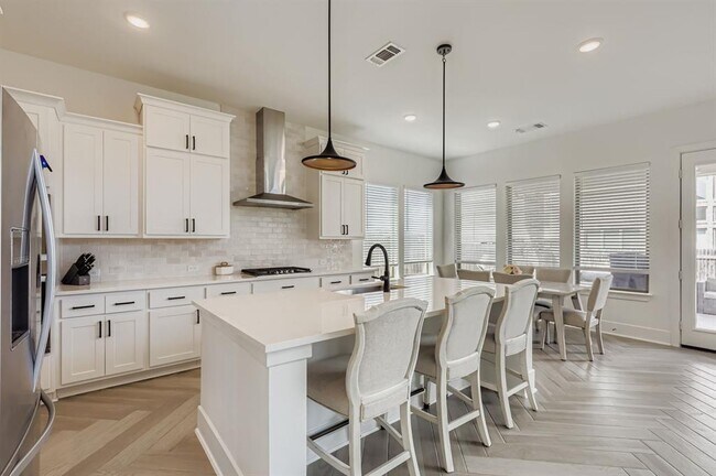 Building Photo - 134 Arcadian Ln