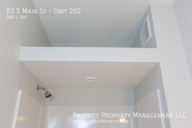 Building Photo - Stylish Urban Loft Unit 202, Downtown Harr...