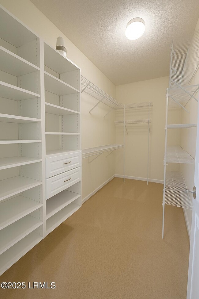 Building Photo - 1 Pomegranate Ln