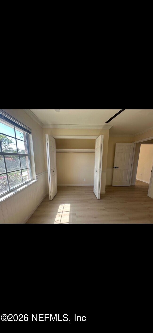 Building Photo - 12558 Glamdring Ct