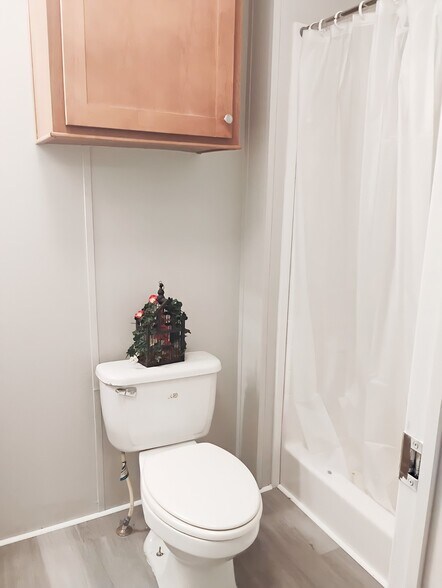 Building Photo - 110 N Michigan St