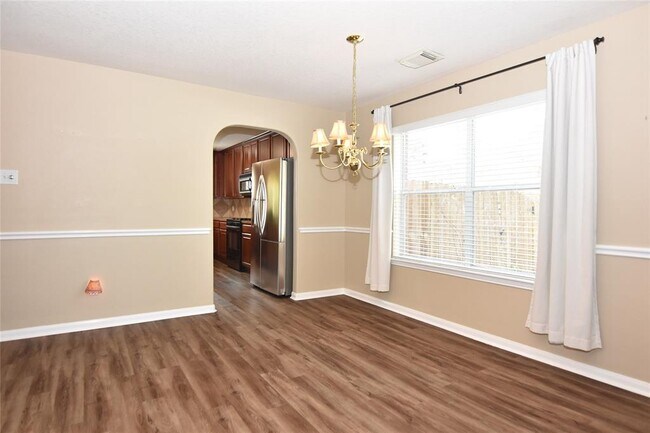 Building Photo - 9619 Babbling Spring Ct