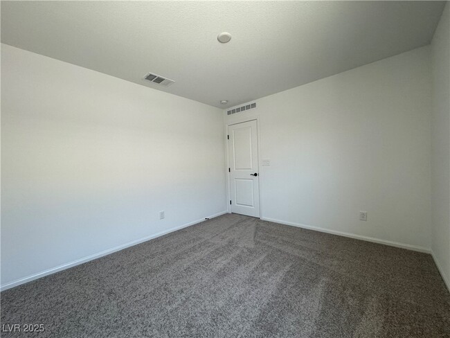 Building Photo - 5331 Barcola Ave