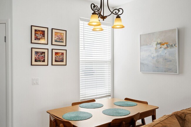 Building Photo - Discover Ventura's Downtown and Coastal Lifestyle
