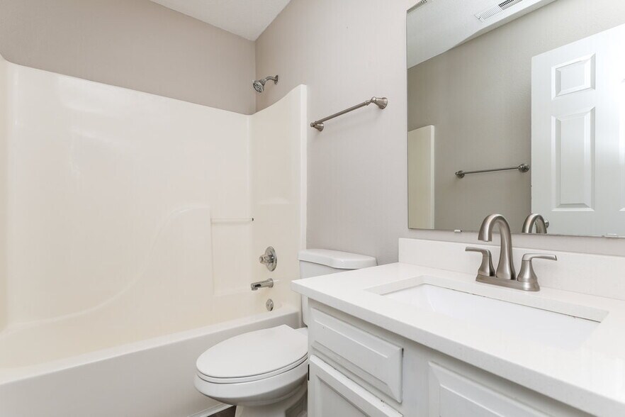 Building Photo - 4204 Dunedin Ct