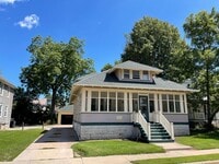 Building Photo - 636 Jackson St