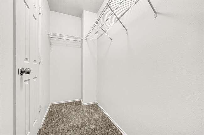 Building Photo - 21818 Westfield Ridge Dr