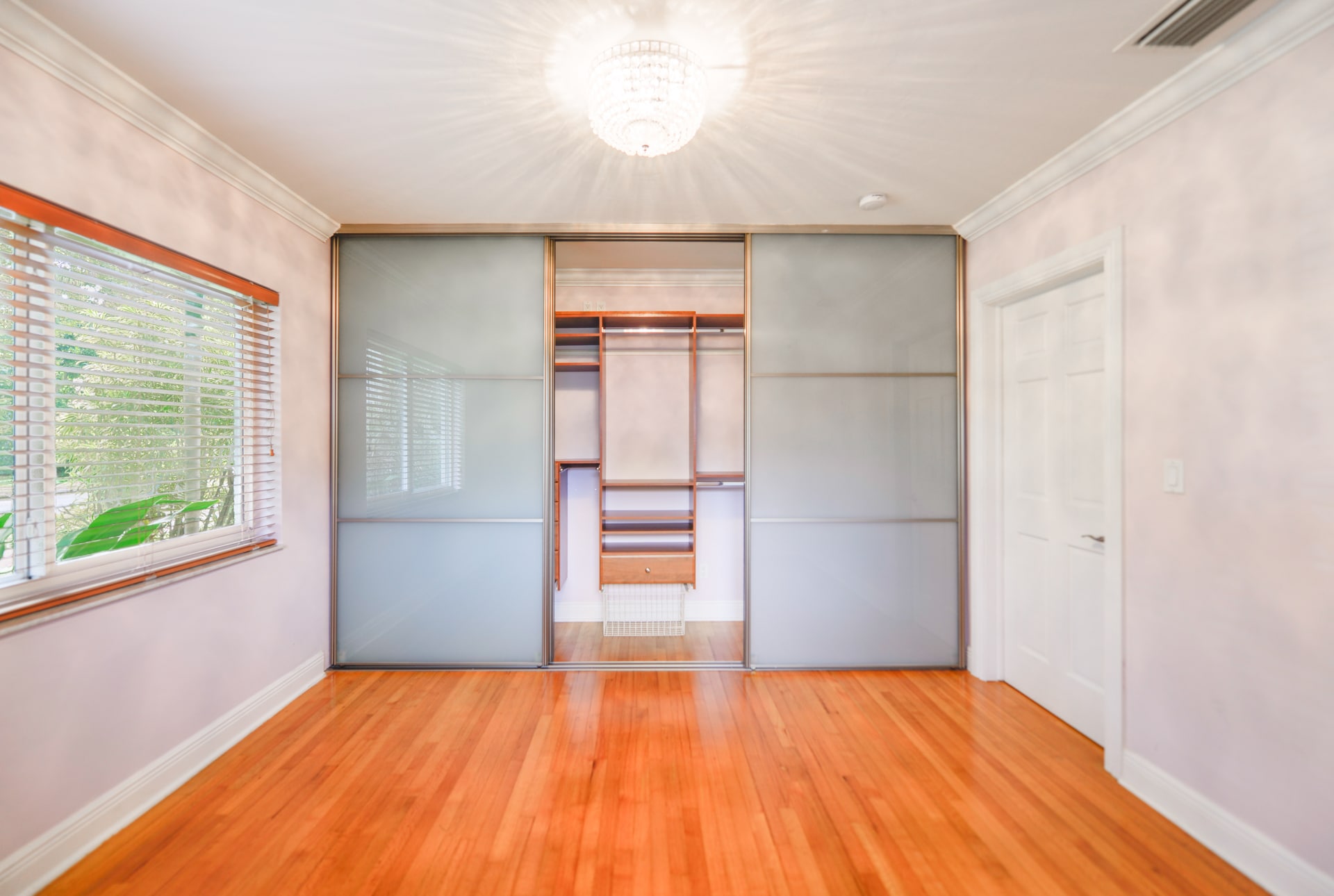 Building Photo - 911 Mariana Ave